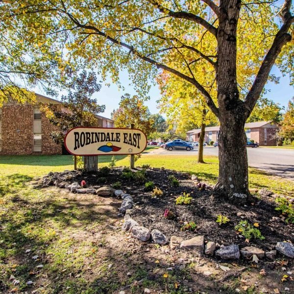 robindale-east-apartments-blytheville-ar-primary-photo